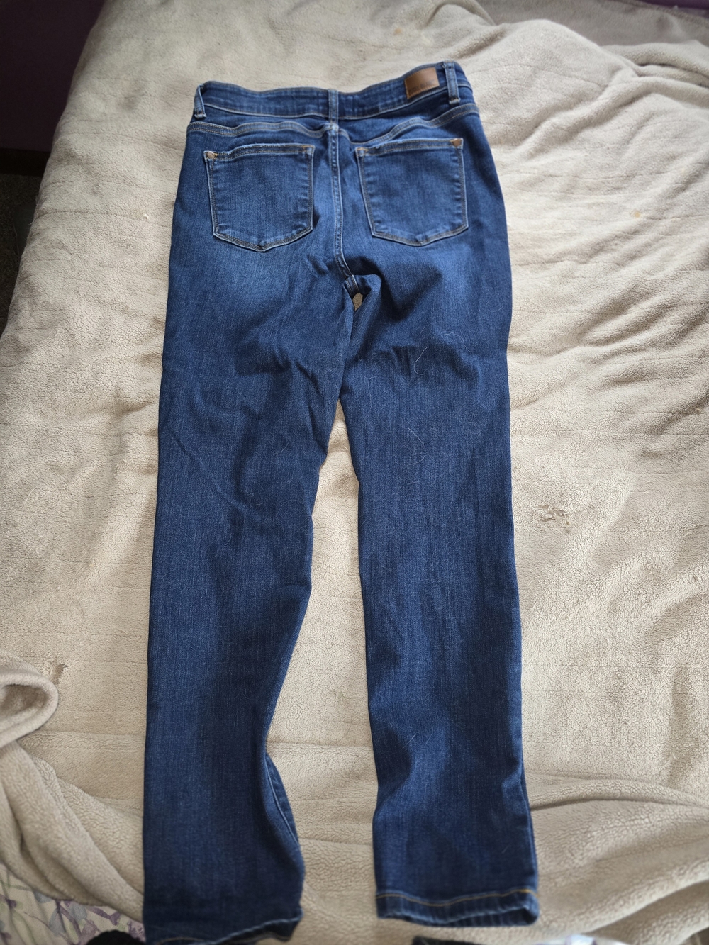 Judy Blue Mid-Rise Straight Leg Jeans in Dark Blue - Picture 2 of 4
